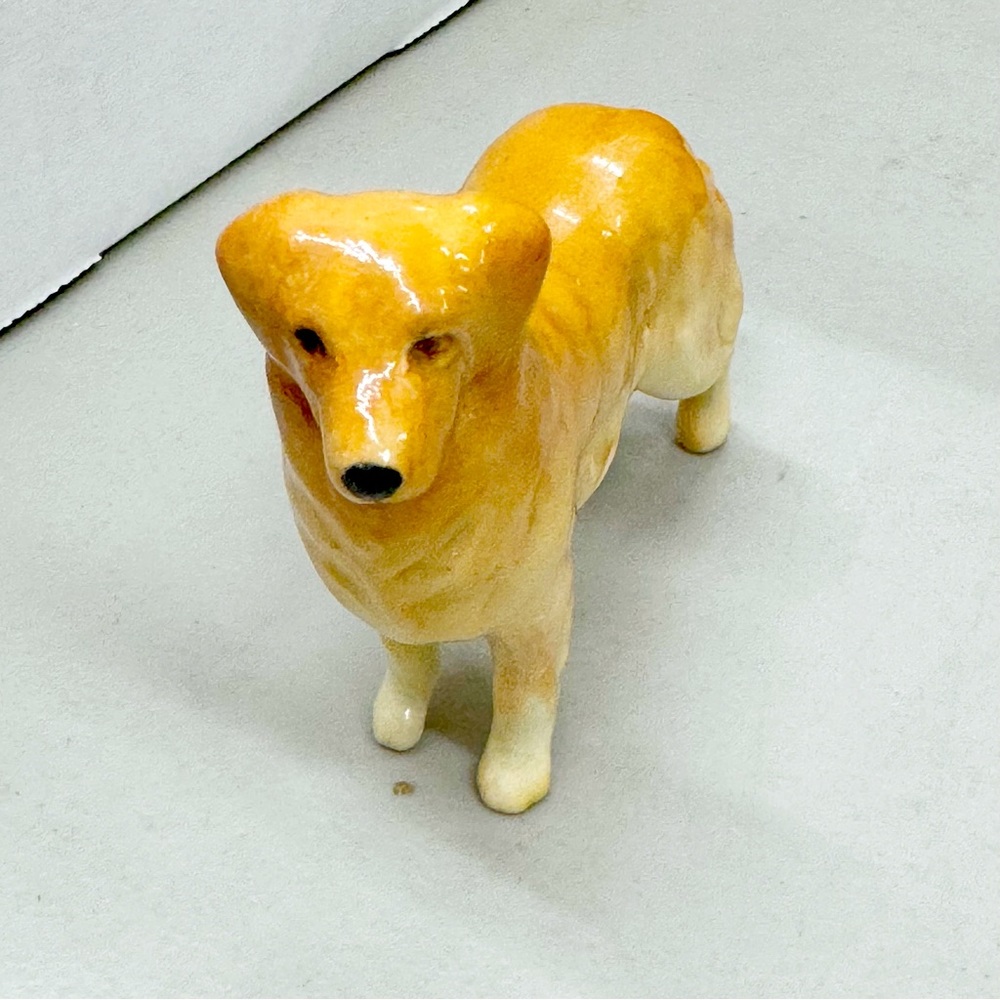 Vintage Beswick England Golden Retriever Dog Figurine - Picture 1 of 8